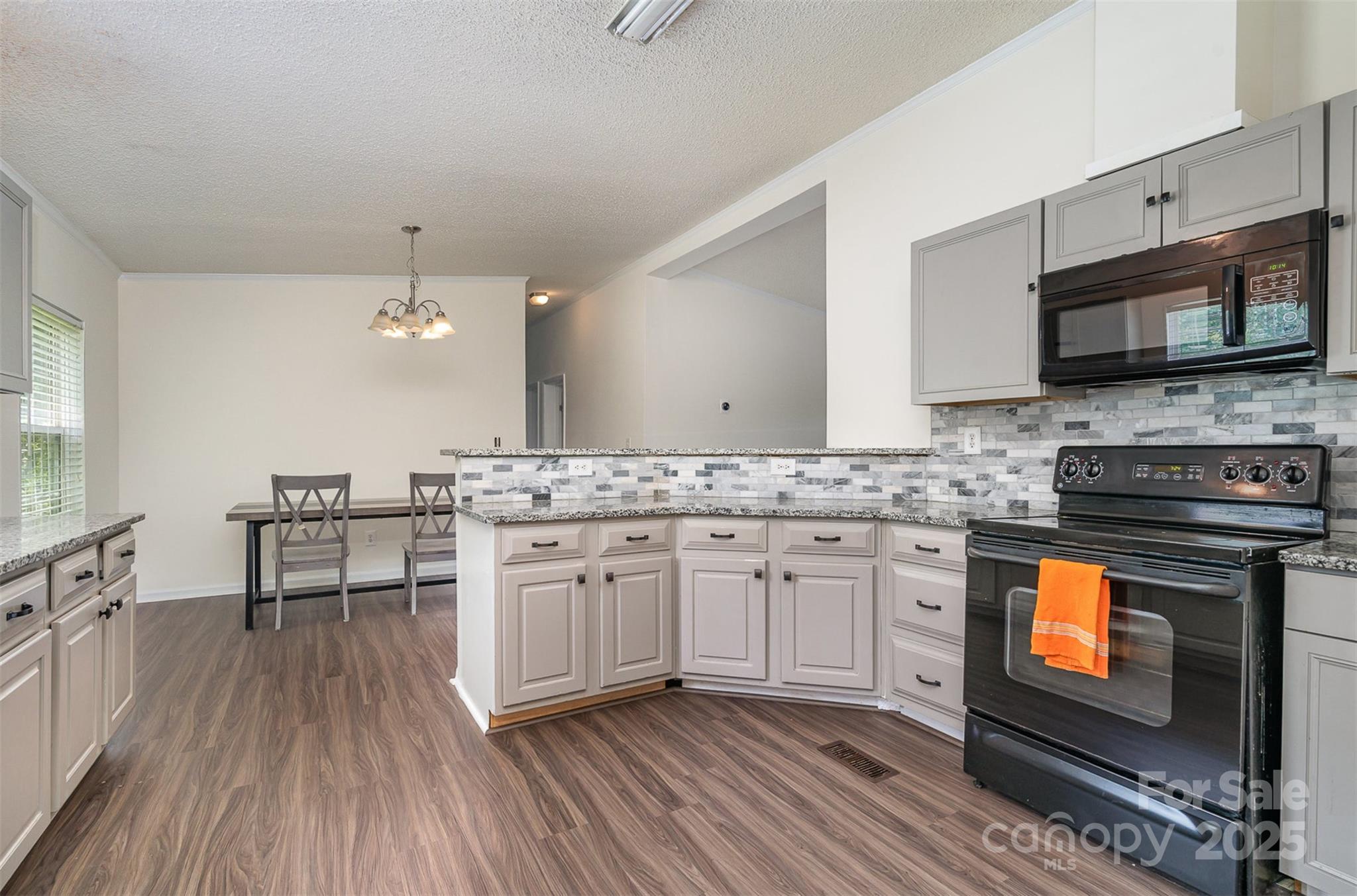 Woodcrest - Residential