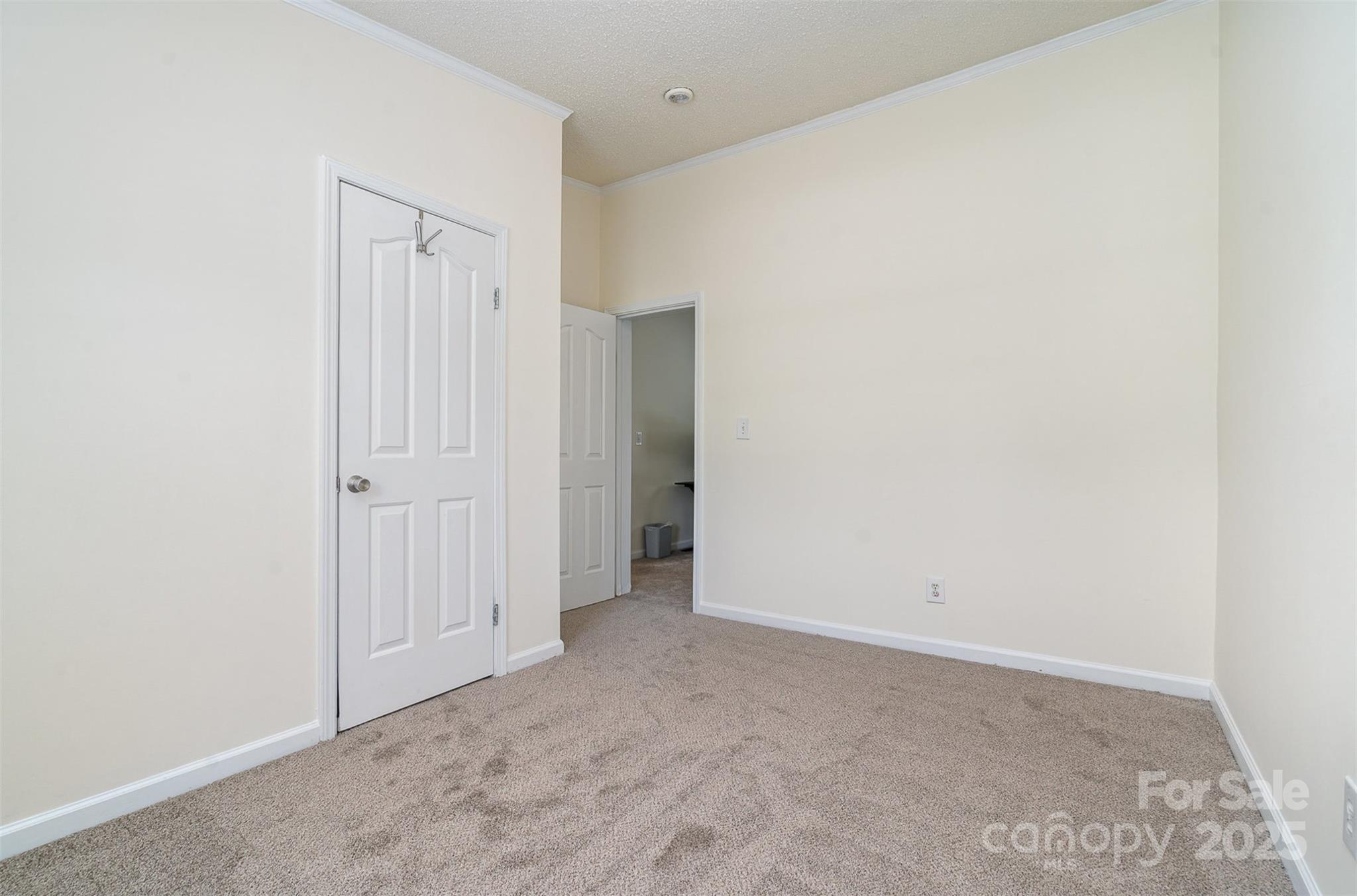 Woodcrest - Residential