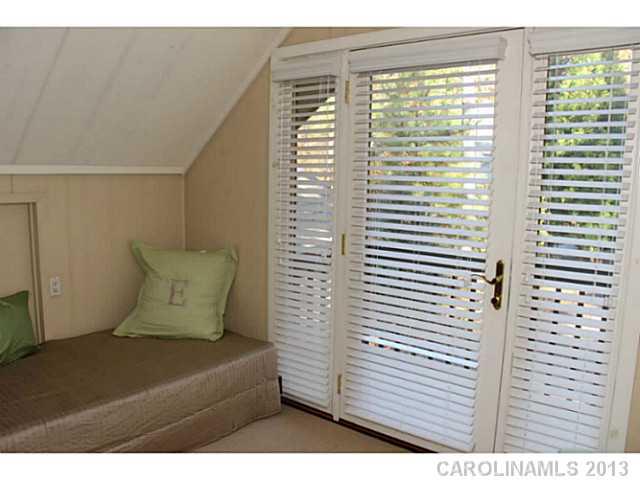 River Oaks - Residential