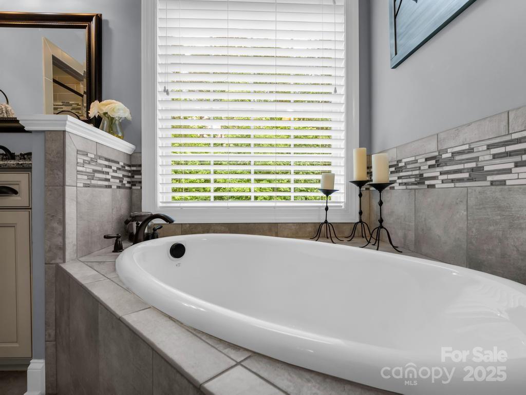 Williams Creek - Residential