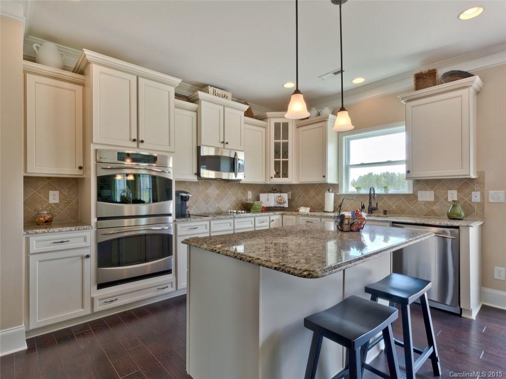 Lake Ridge - Residential