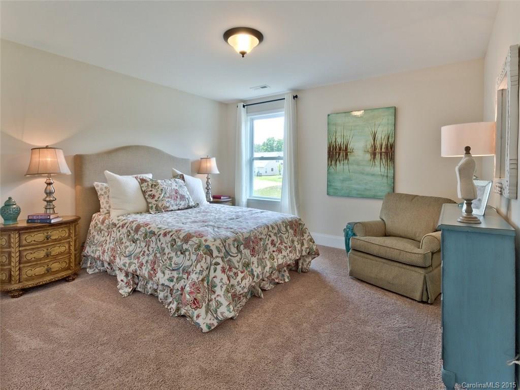 Lake Ridge - Residential