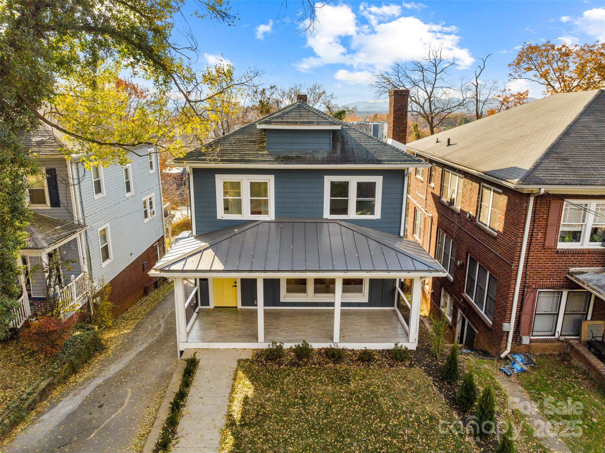 71 Buchanan Avenue