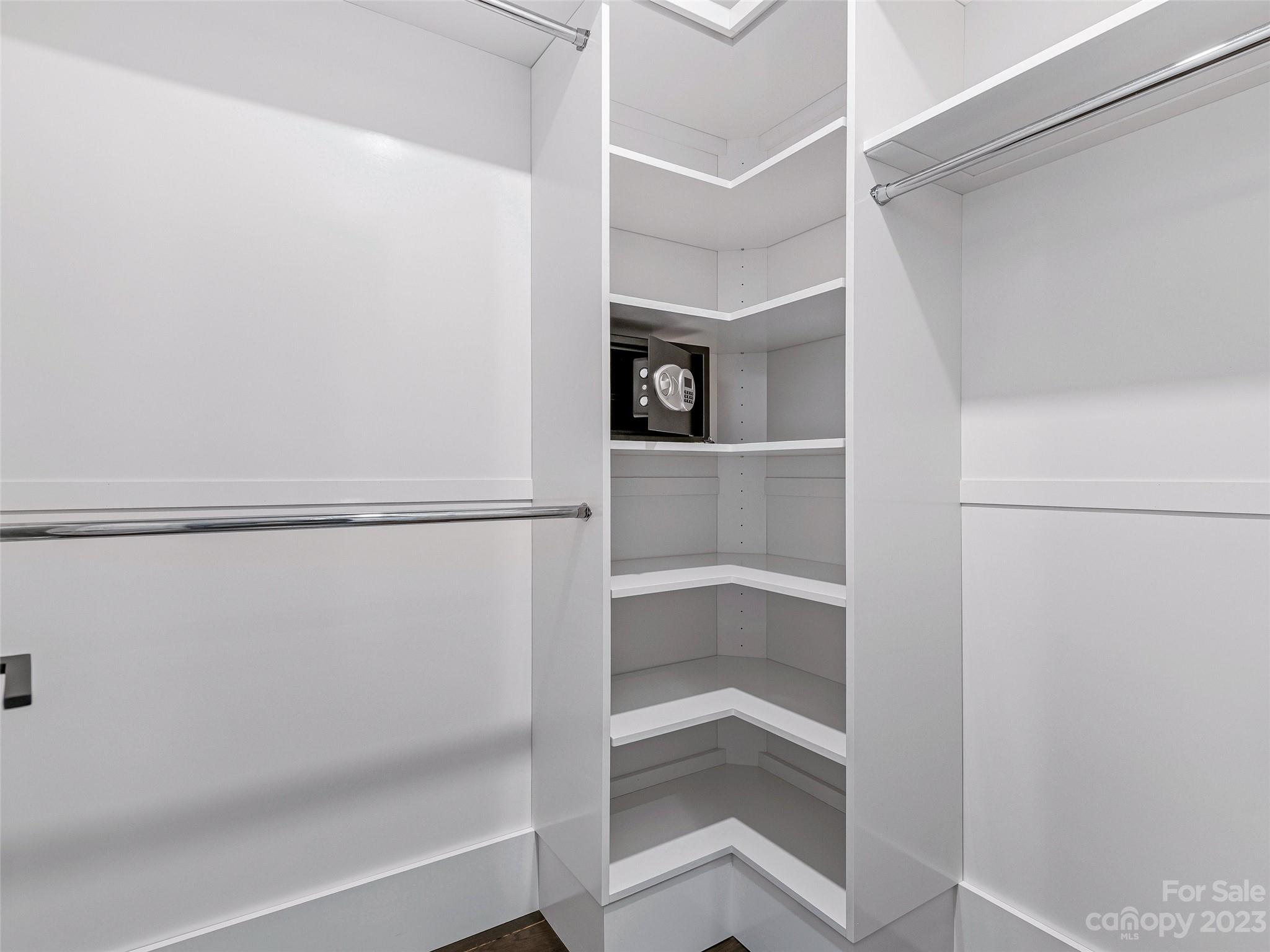 The Cliffs at Walnut Cove - Residential