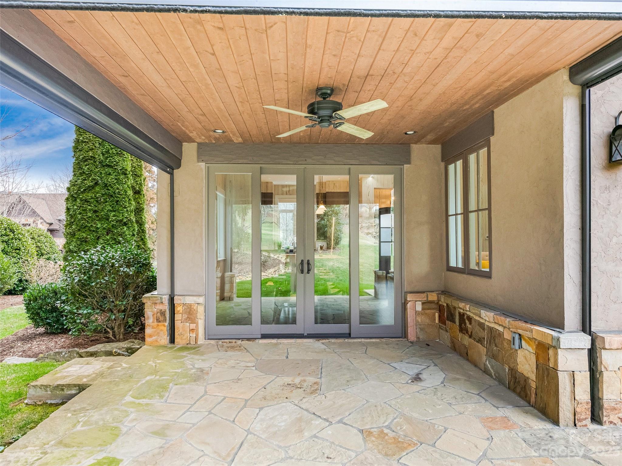 The Cliffs at Walnut Cove - Residential