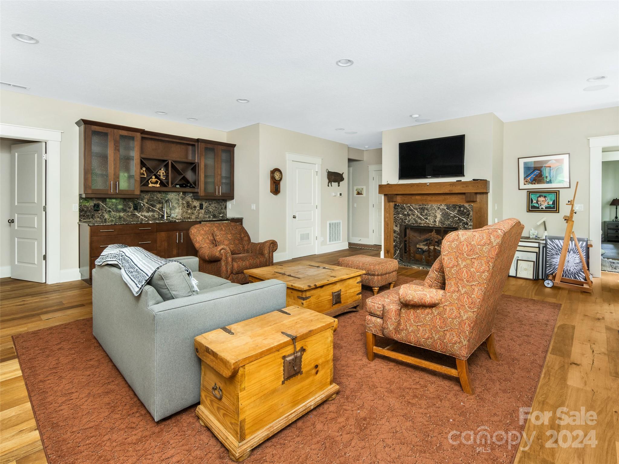 Biltmore Lake - Residential