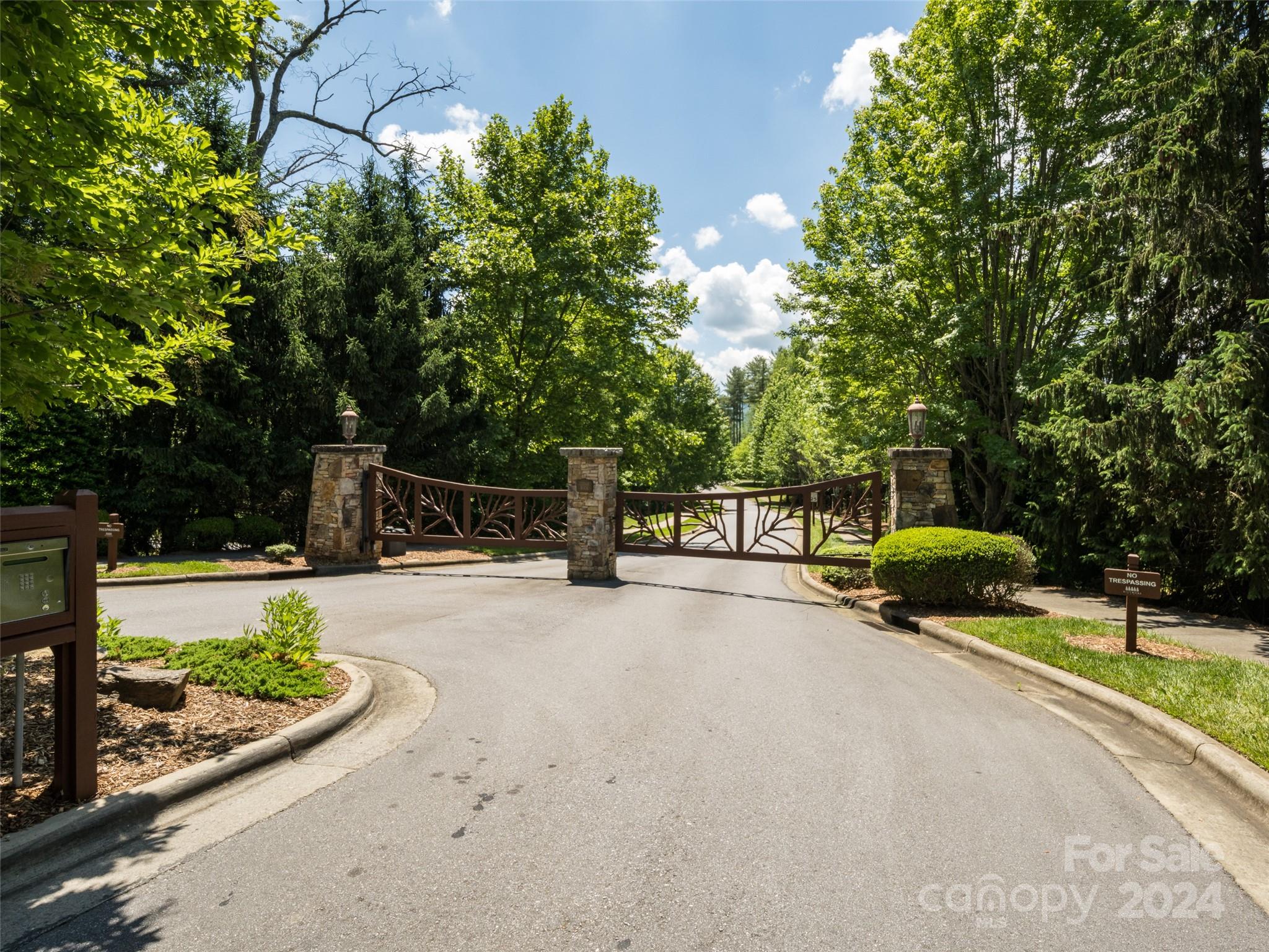 Biltmore Lake - Residential