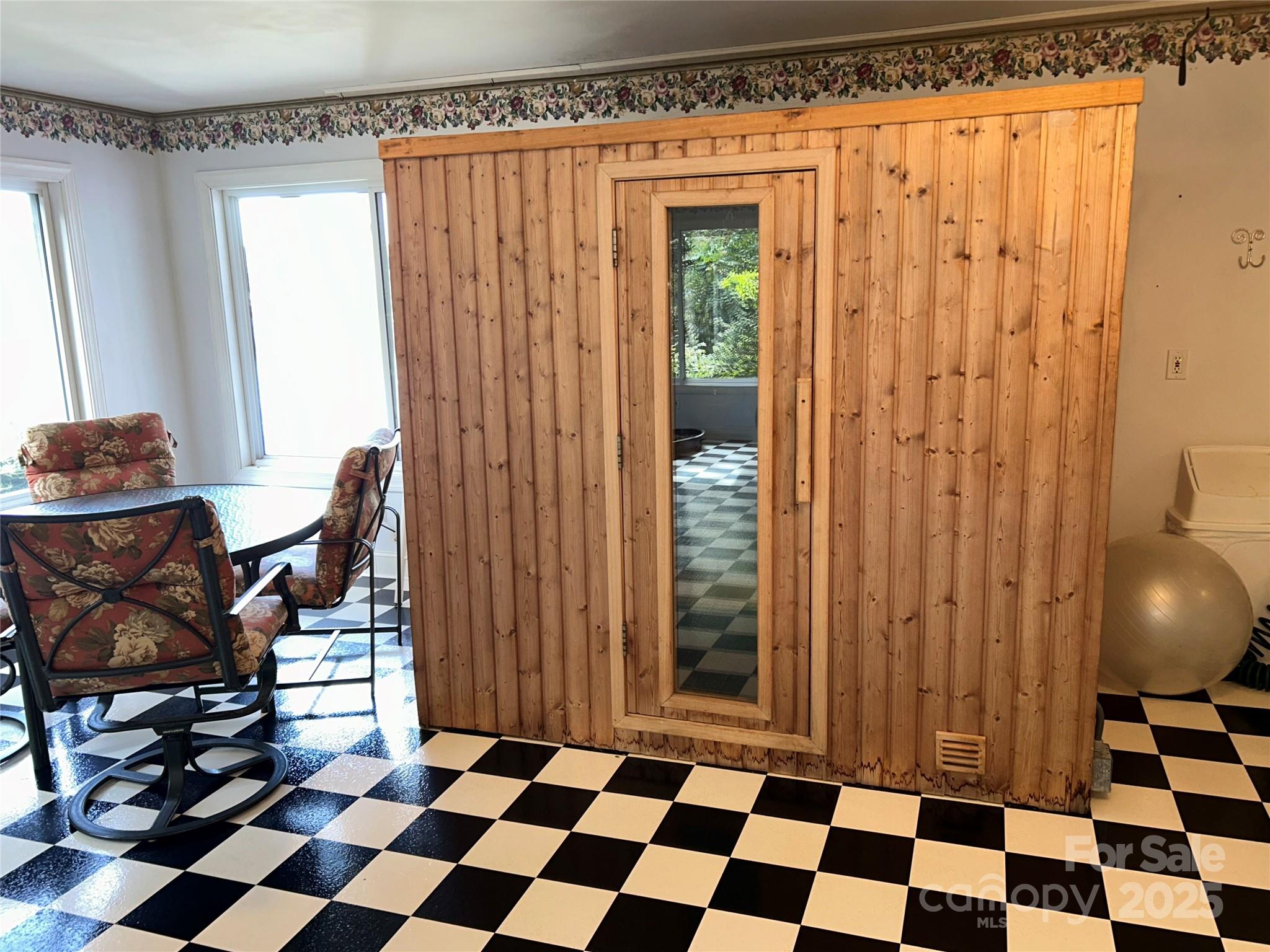 Granada Farms - Residential