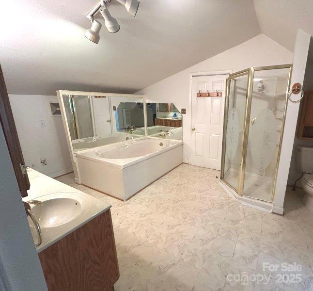 Granada Farms - Residential