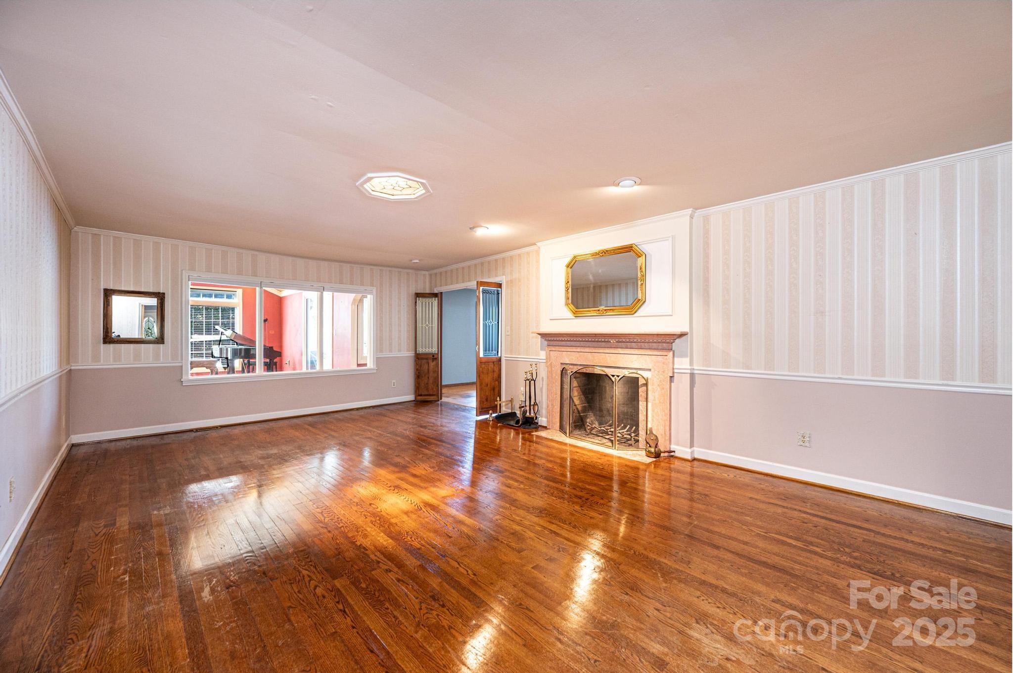 Granada Farms - Residential