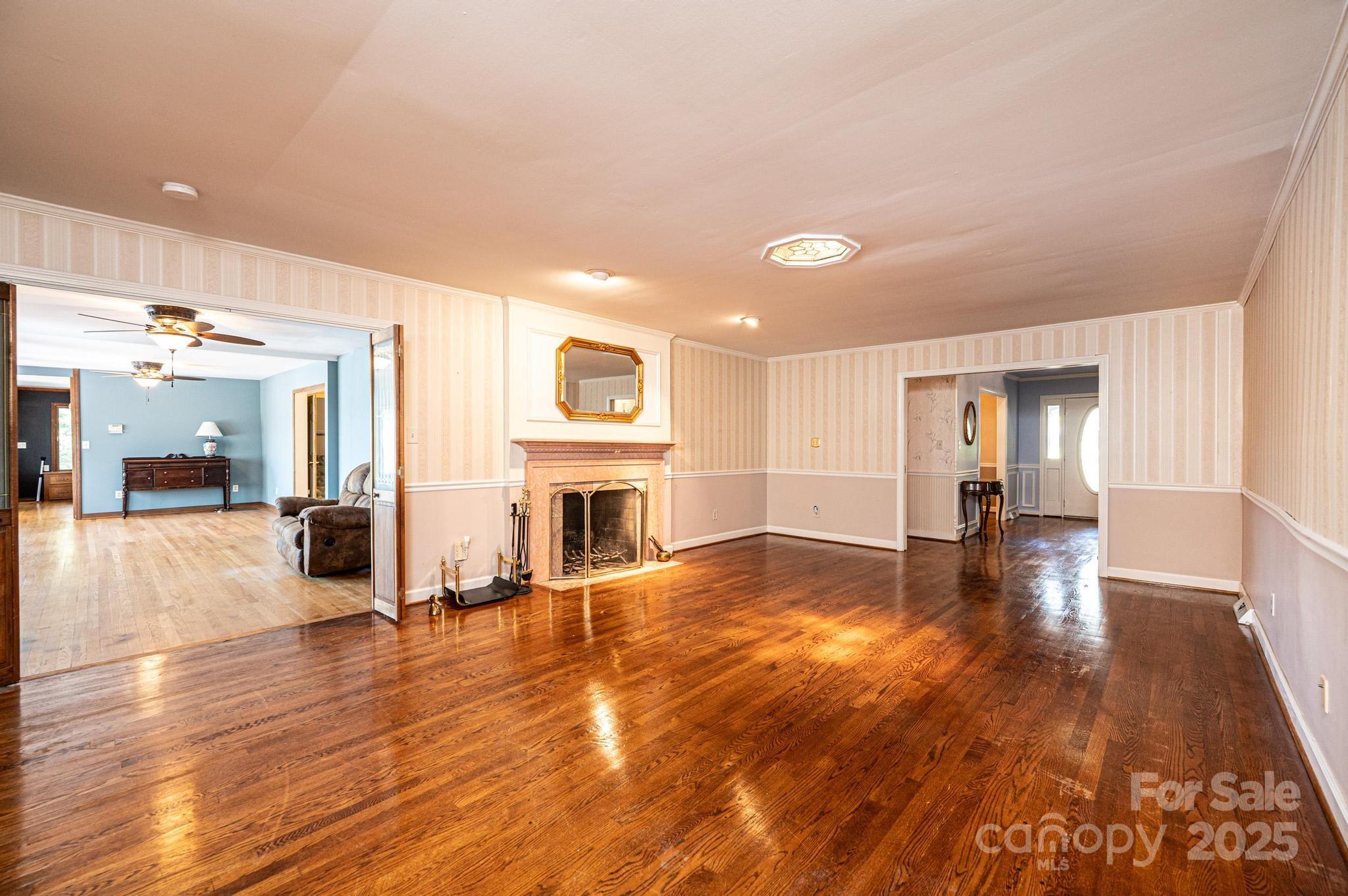 Granada Farms - Residential