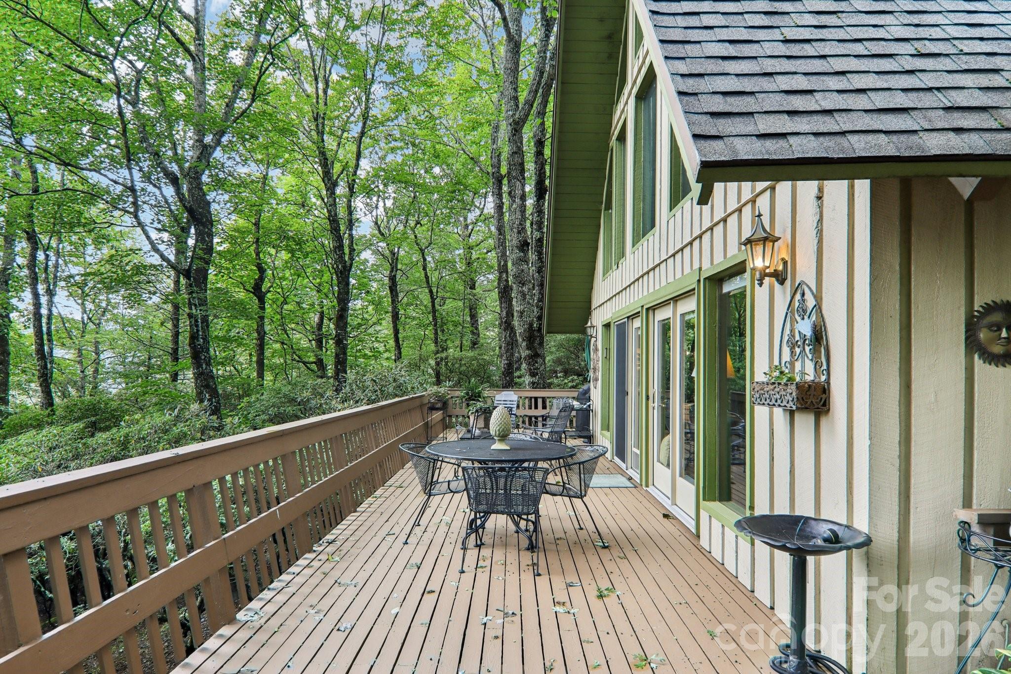 Mount Mitchell Lands - Residential