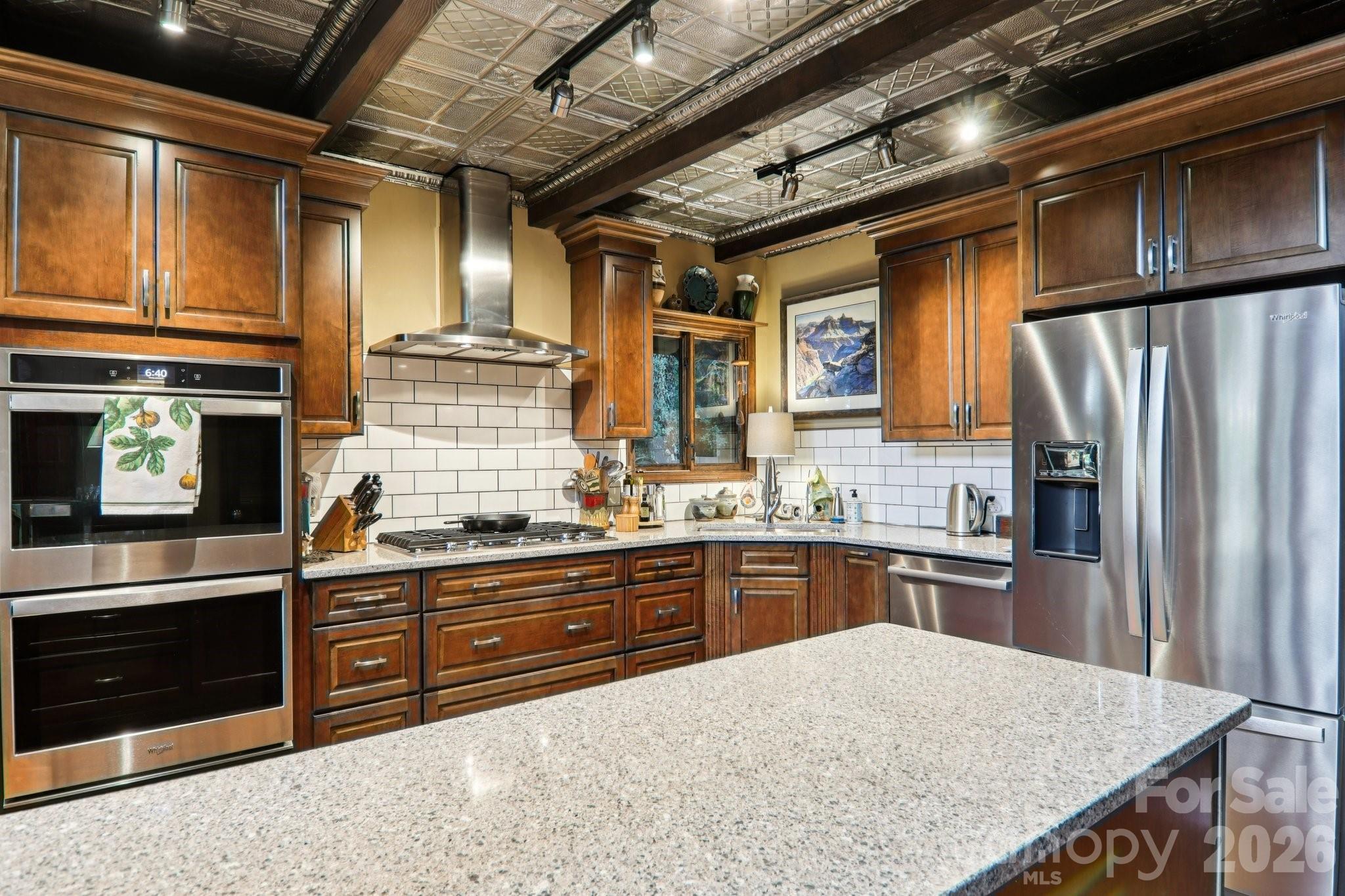 Mount Mitchell Lands - Residential