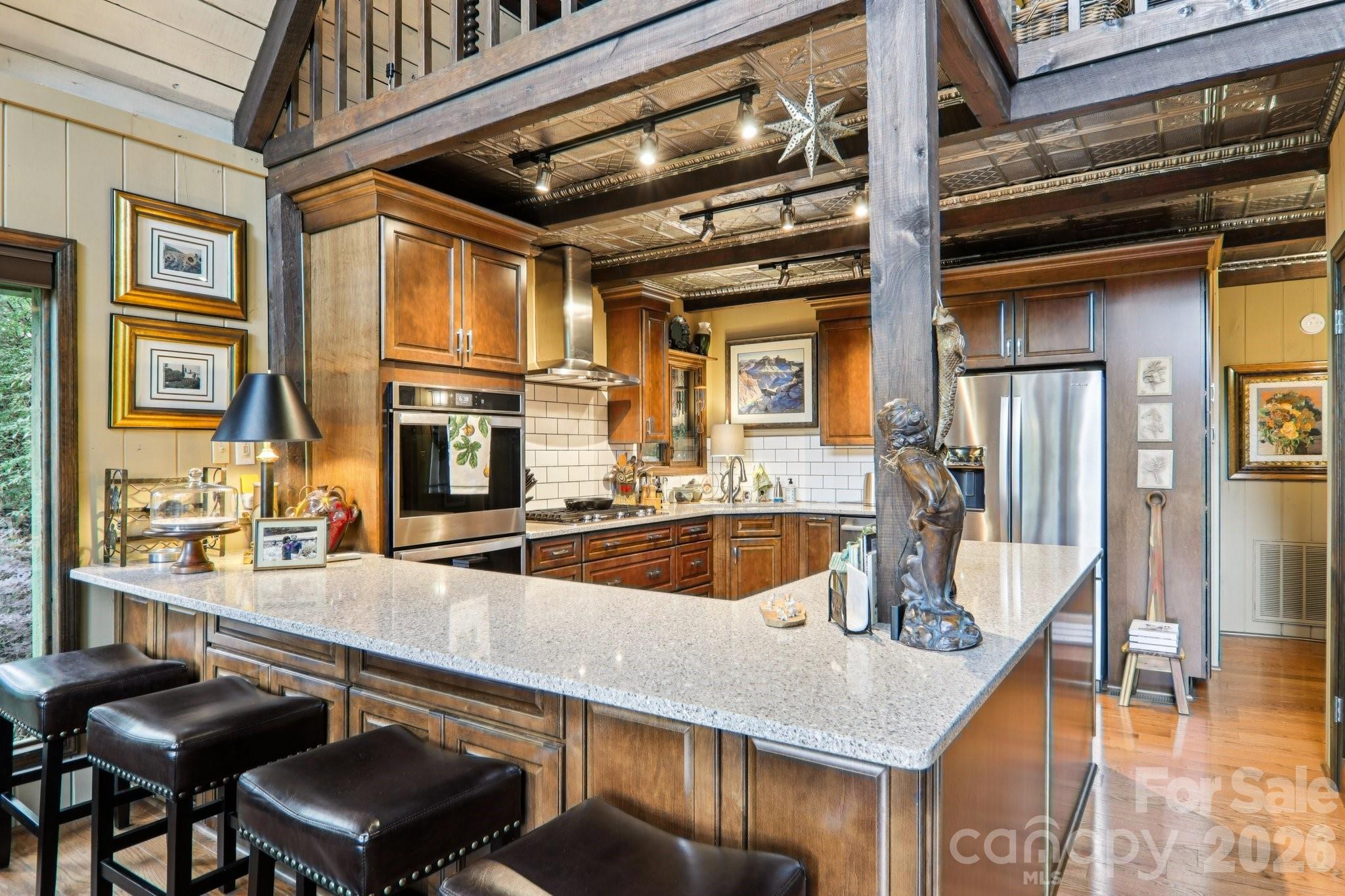 Mount Mitchell Lands - Residential