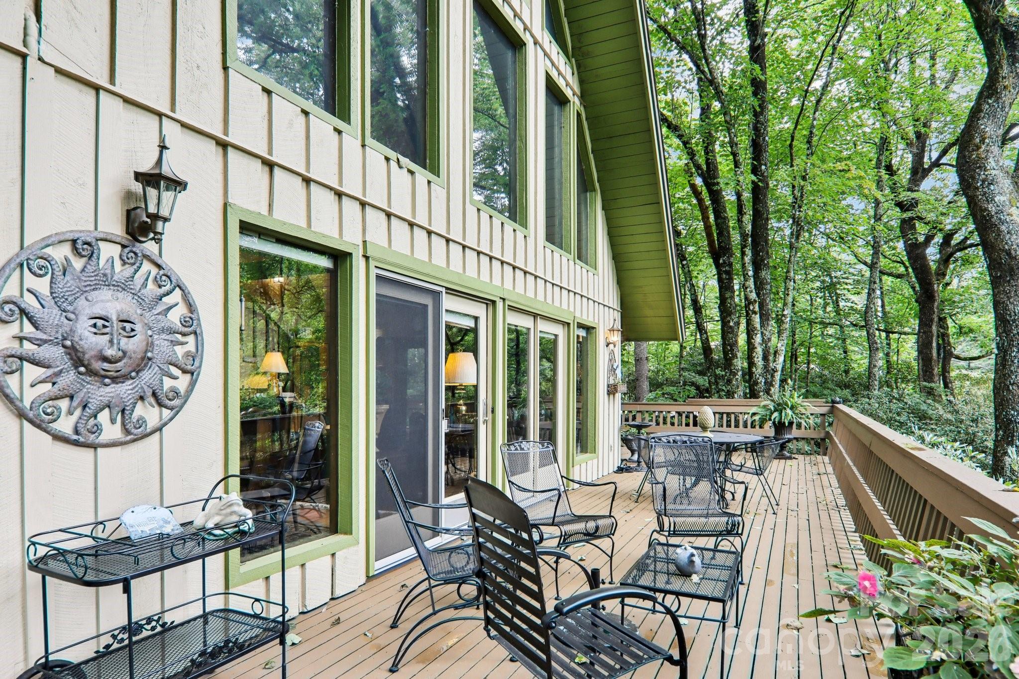 Mount Mitchell Lands - Residential