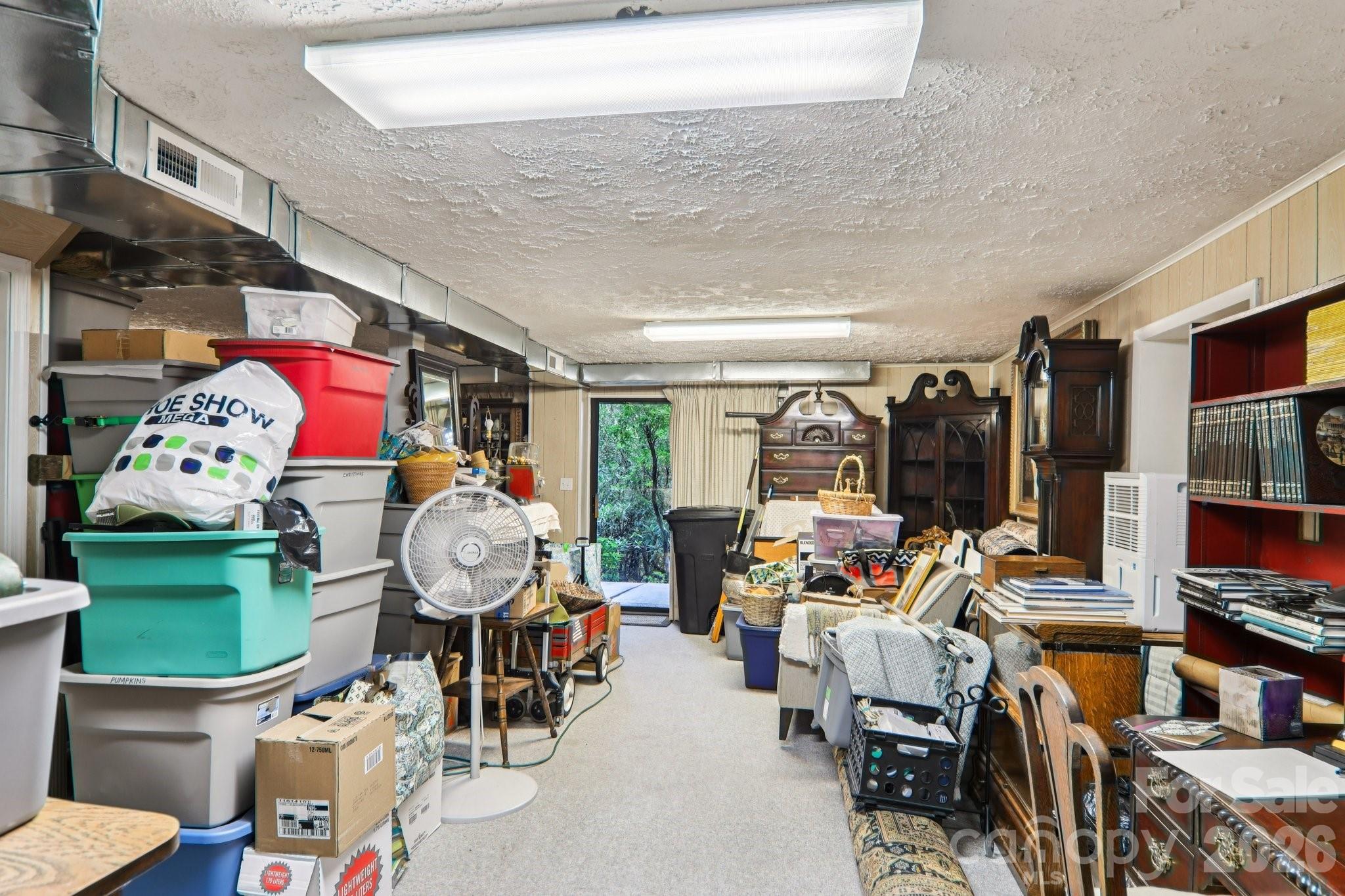 Mount Mitchell Lands - Residential