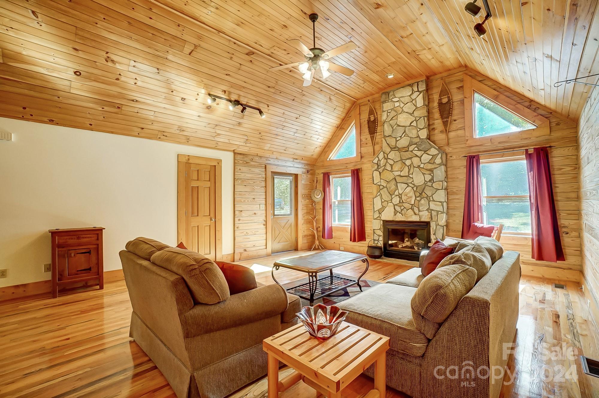 Allison Acres - Residential