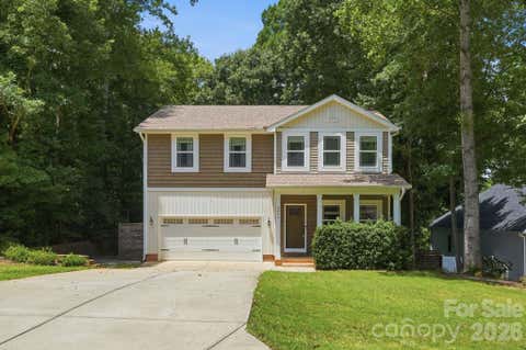 Photo of 3675 W Bay Drive, Sherrills Ford, NC 28673 (MLS # 4405778)