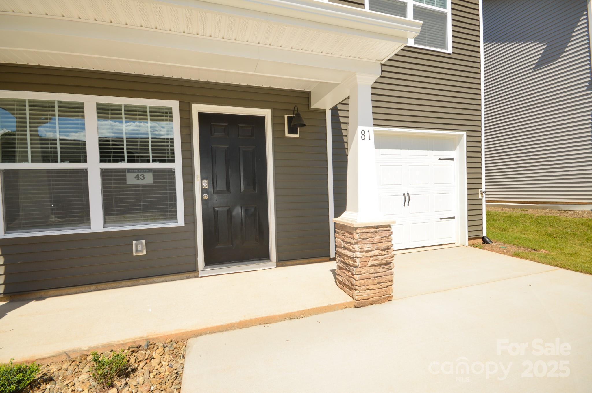 81 Cain Hollow Way
