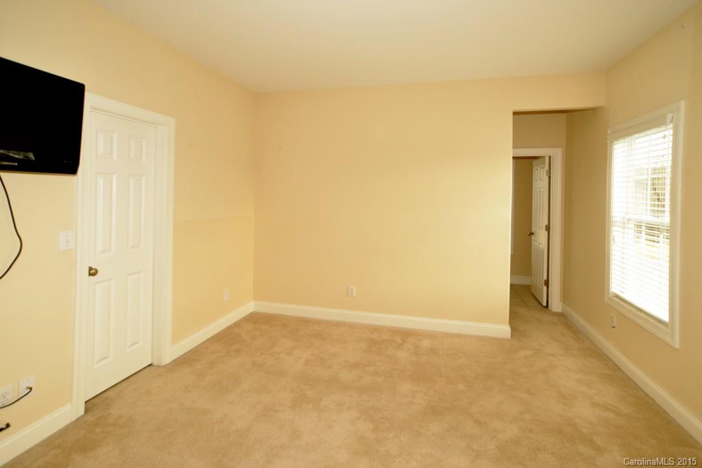 Moss Creek Village - Residential