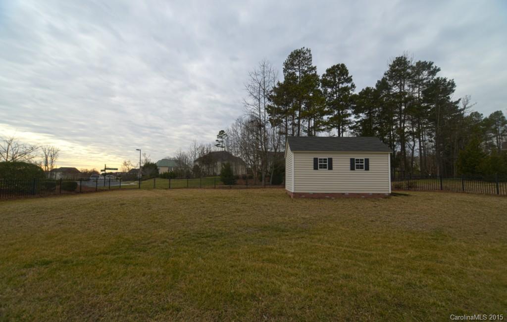 Moss Creek Village - Residential