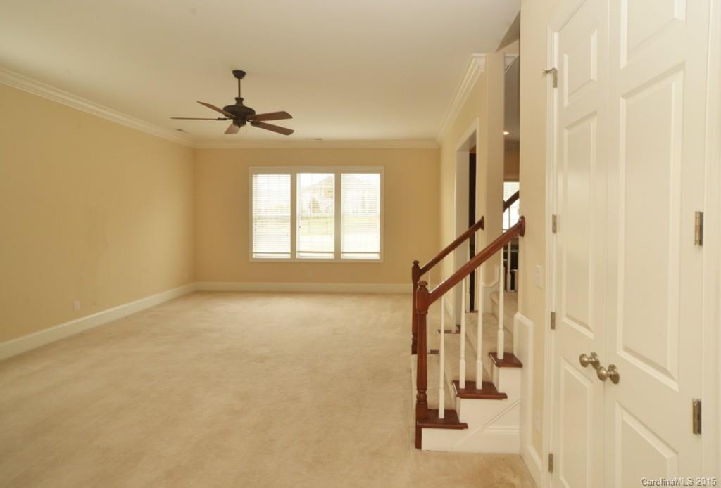 Moss Creek Village - Residential