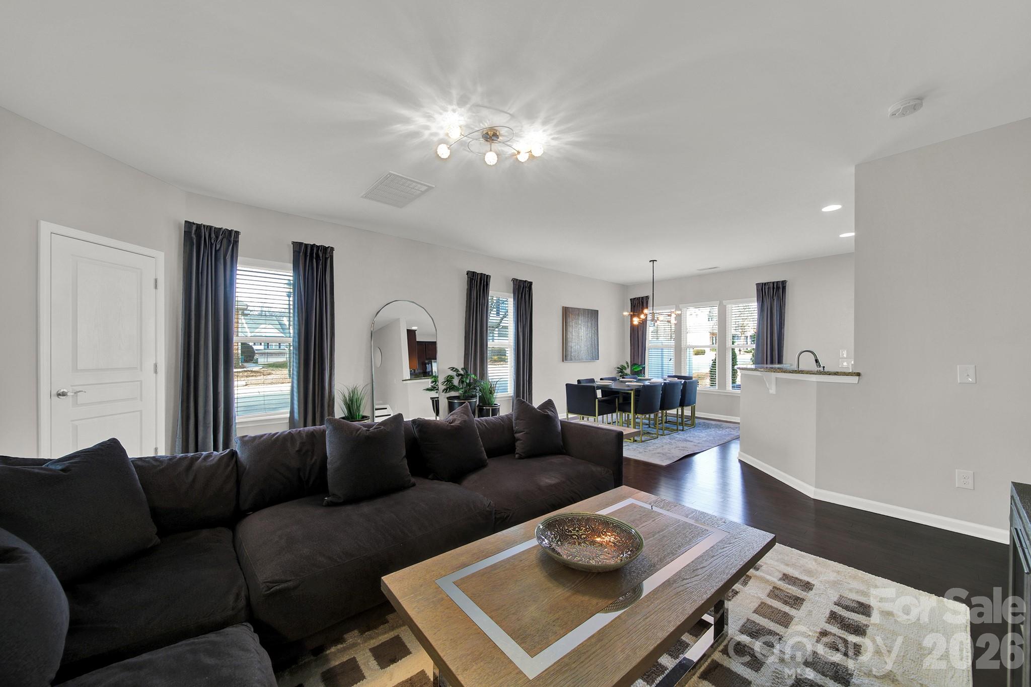 Park South Station - Residential