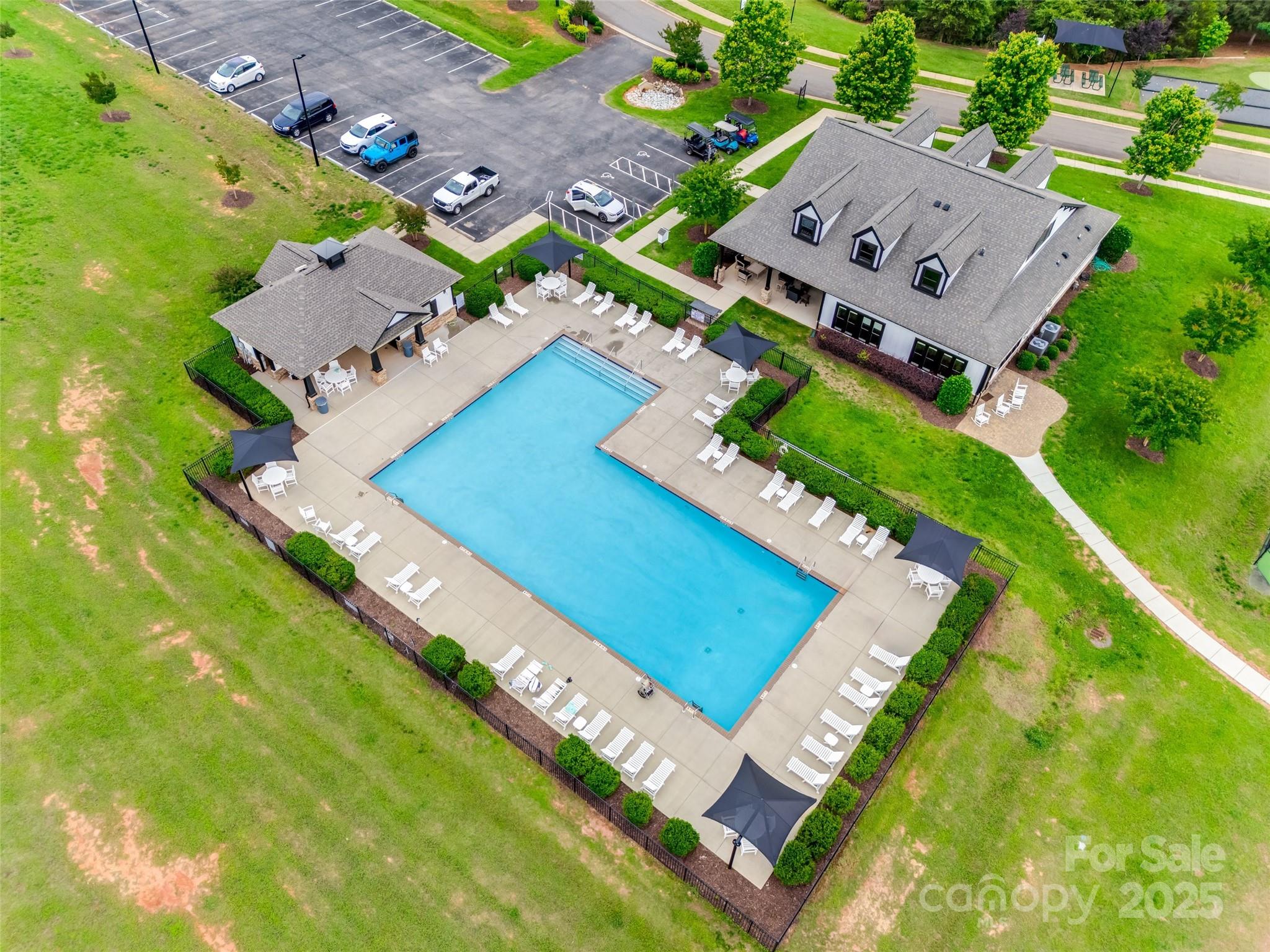 Edgewater - Residential