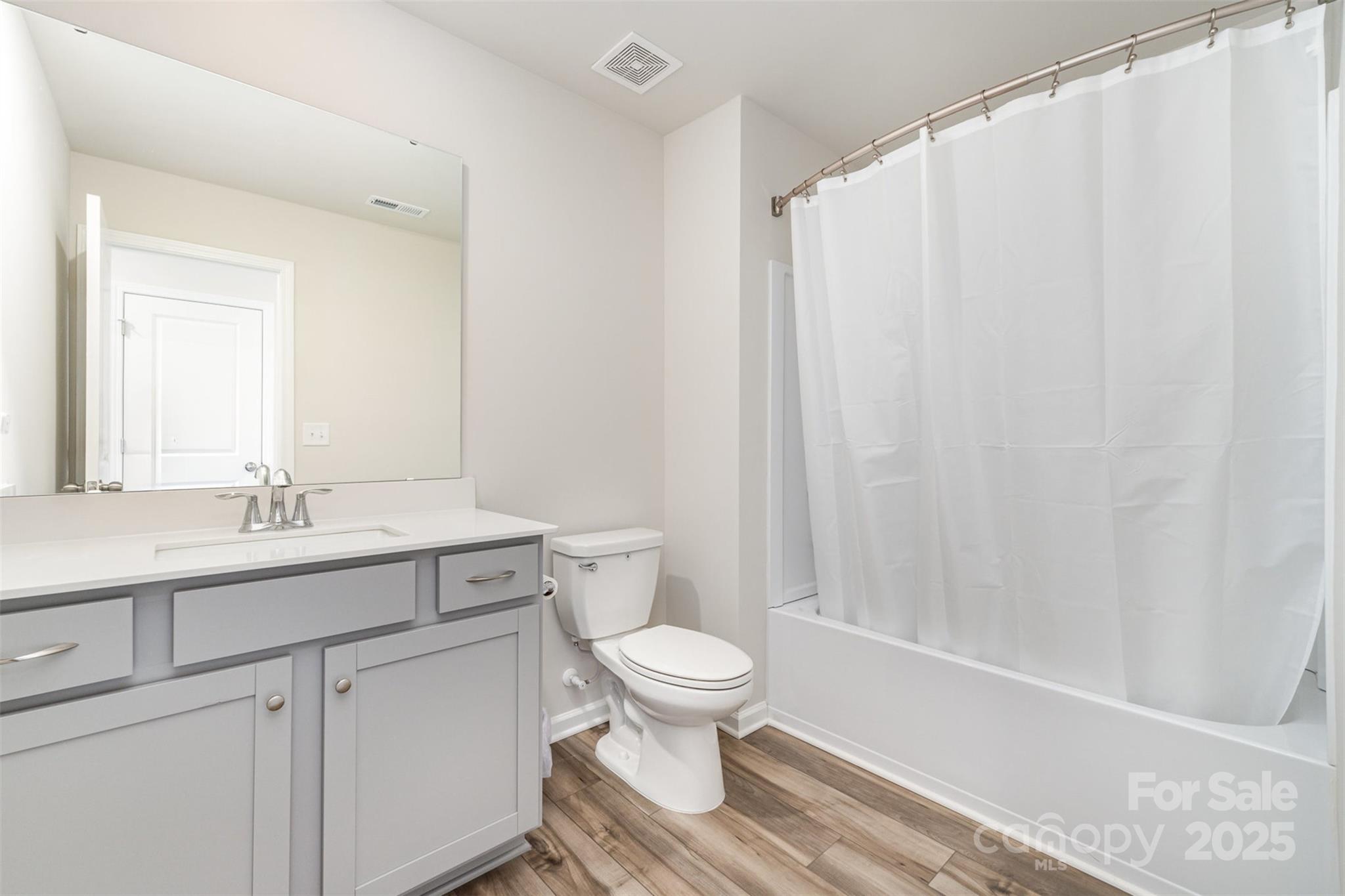 Gastonia, North Carolina 28056, United States, 3 Bedrooms Bedrooms, ,3 BathroomsBathrooms,Residential,Active,102509