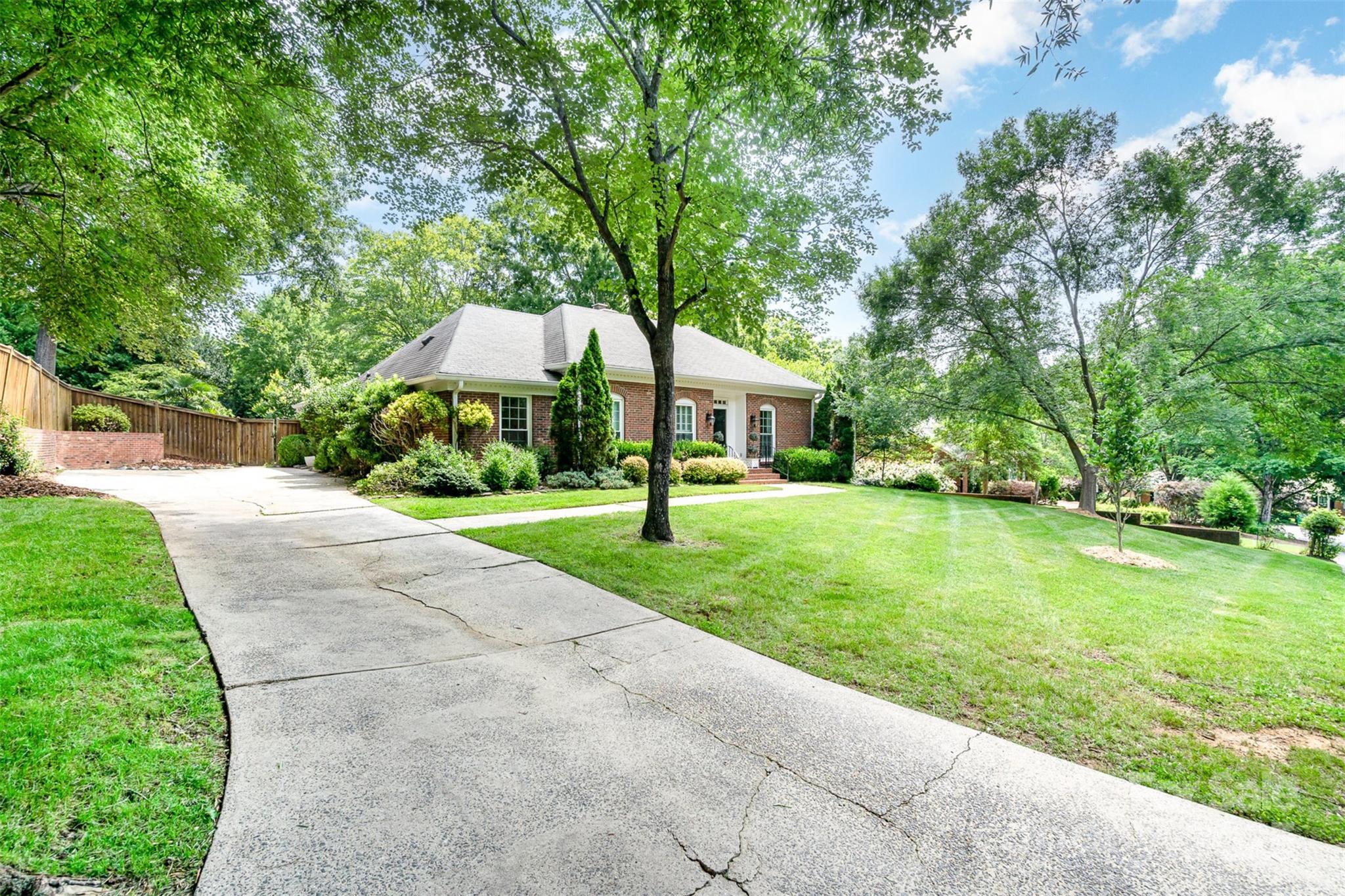 935 Trentle Court