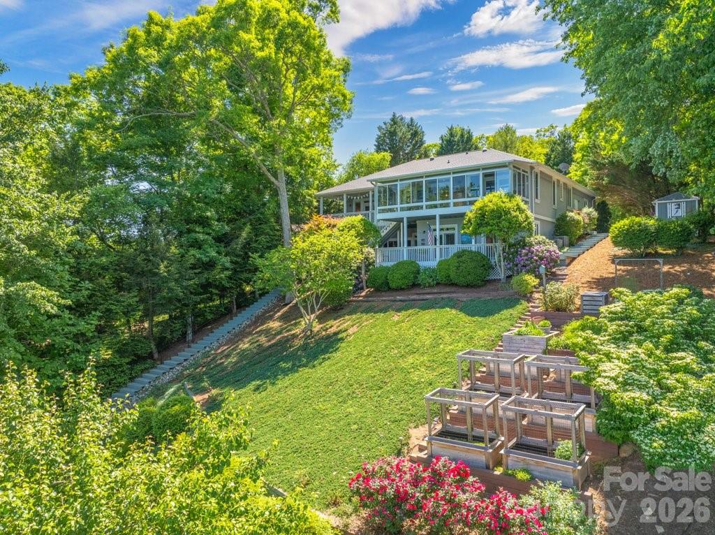 Lakeview Pointe - Residential