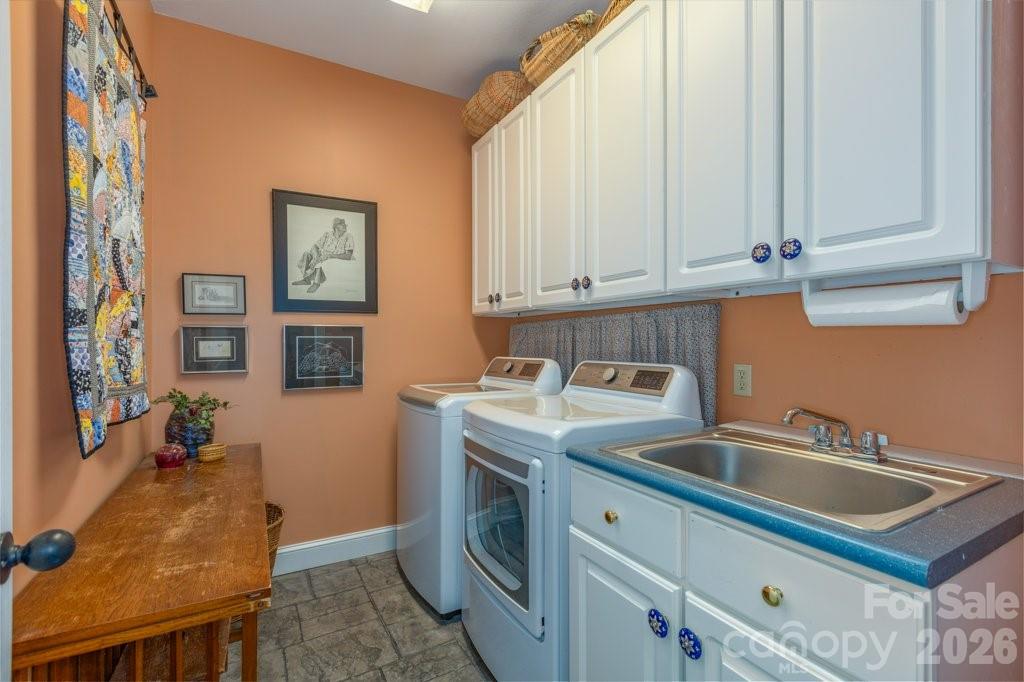 Lakeview Pointe - Residential