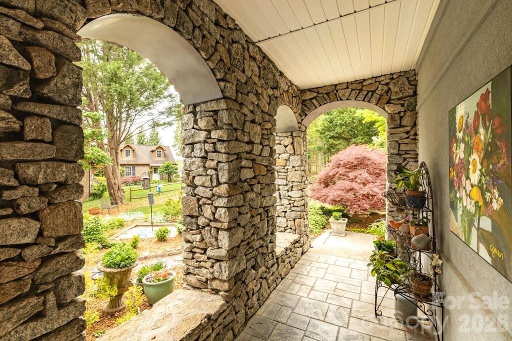797 Lake Club Drive