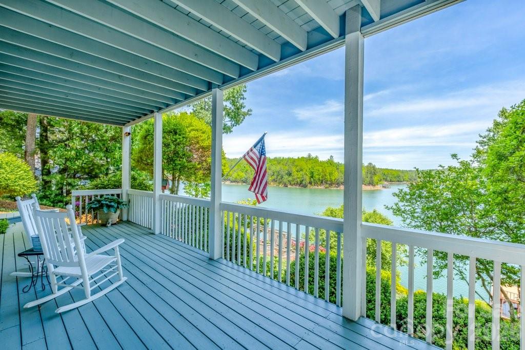 Lakeview Pointe - Residential