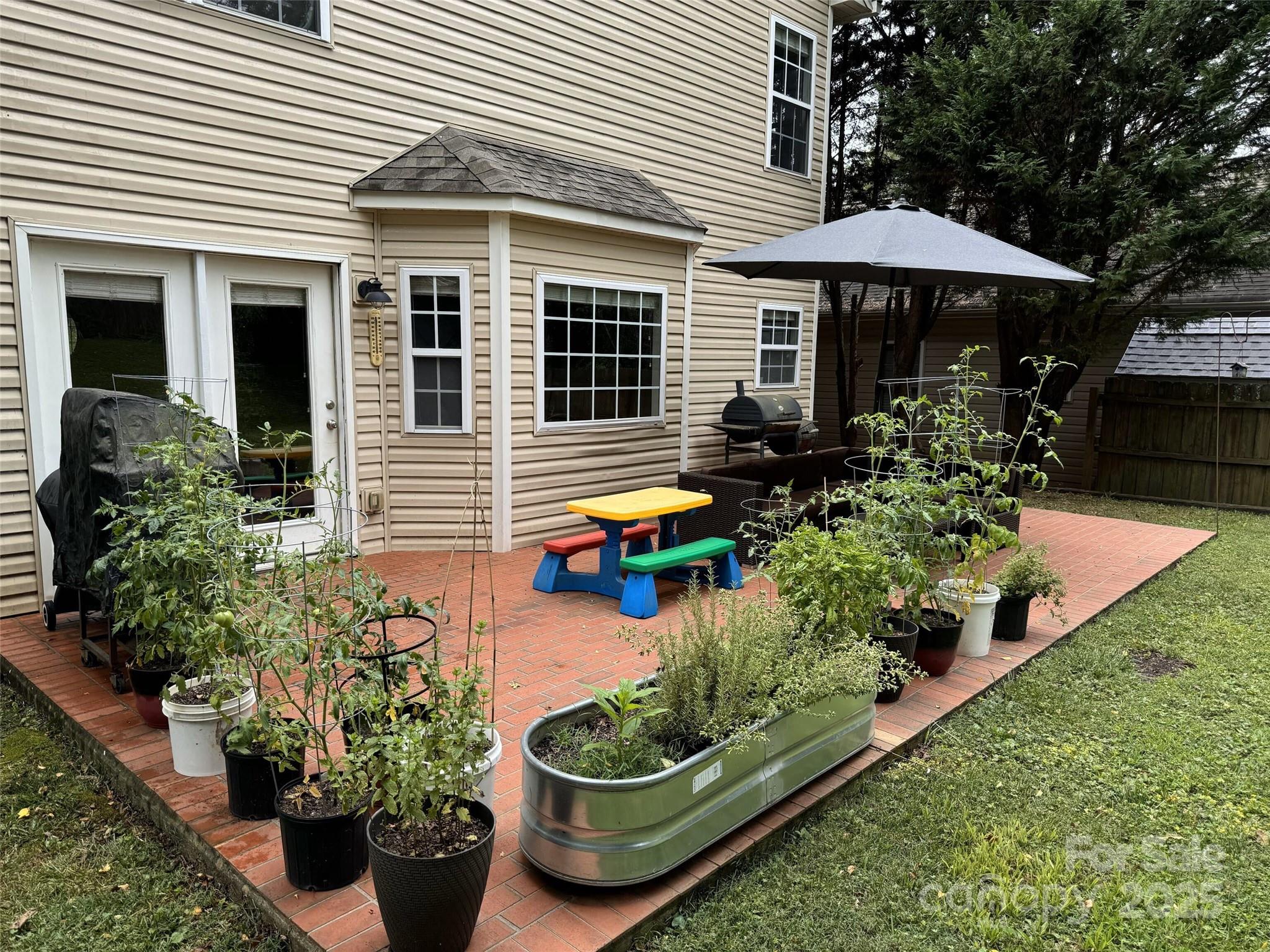 Skyland Springs - Residential