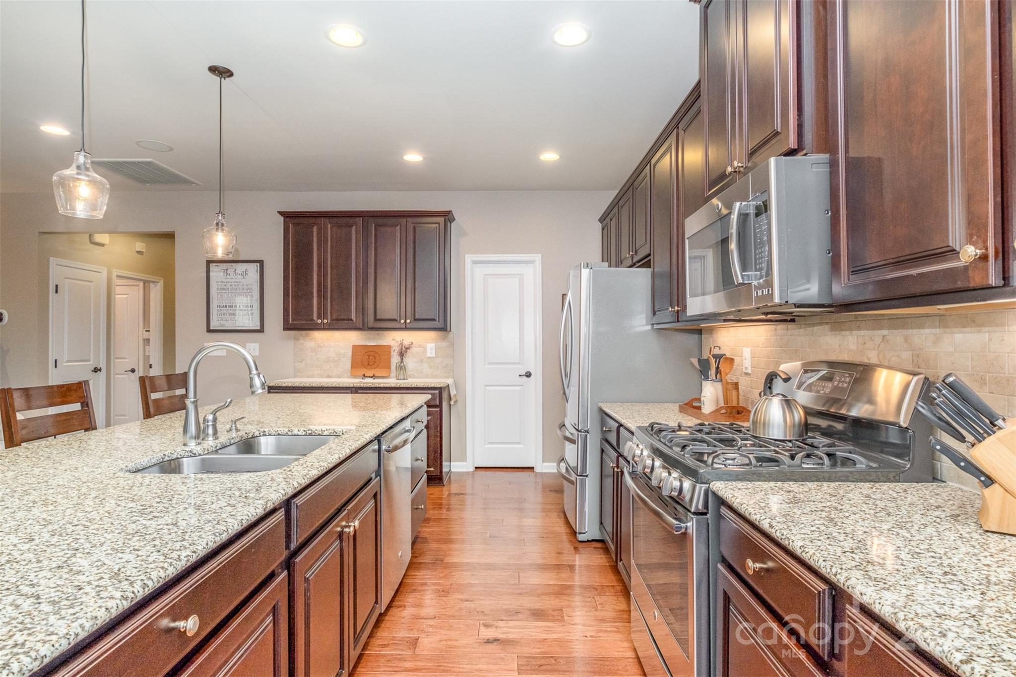 Rosemont - Residential