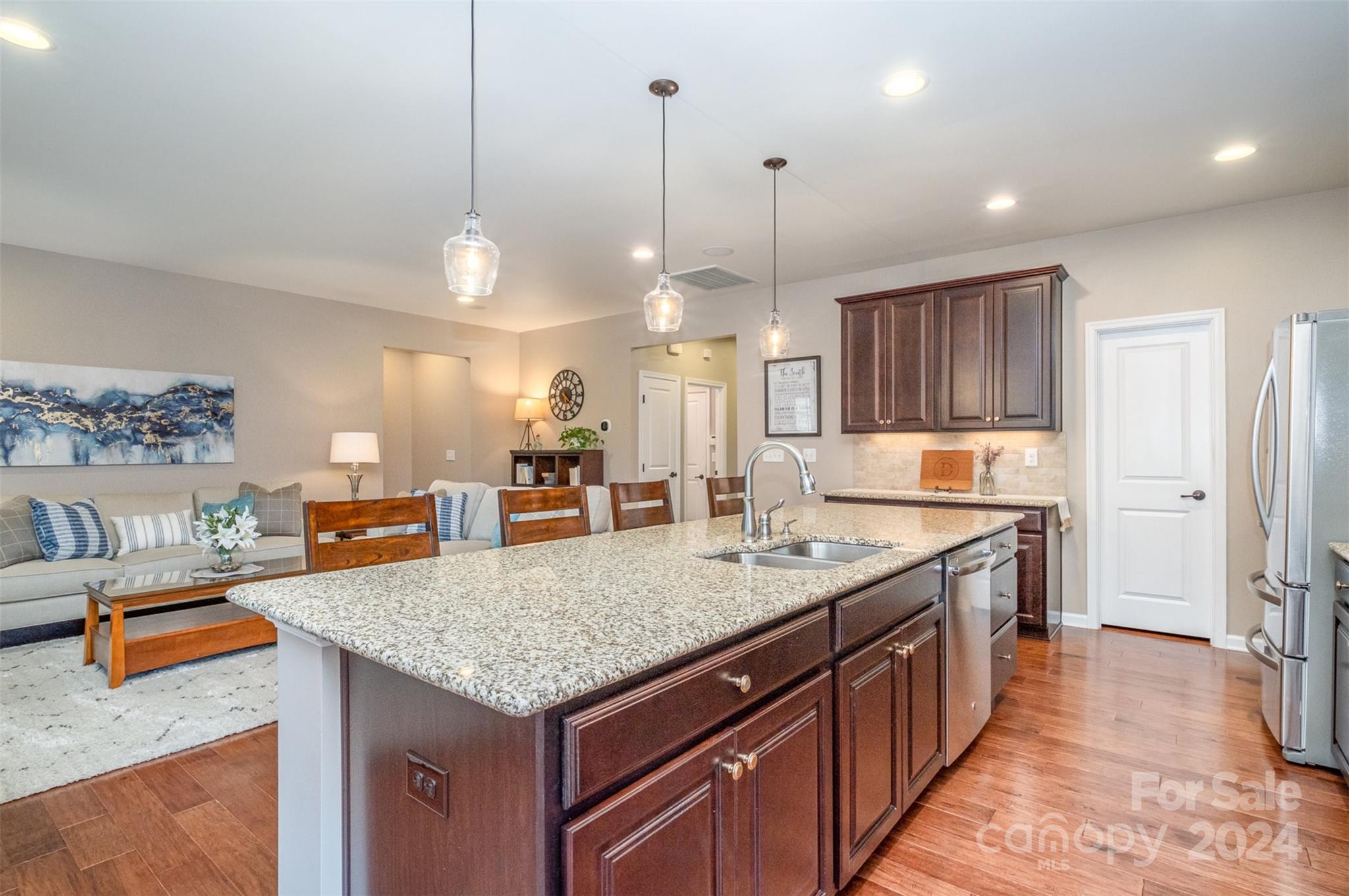 Rosemont - Residential