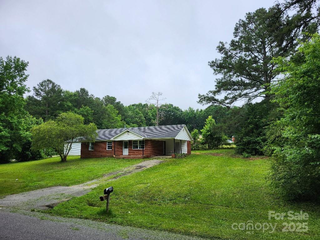 2448 Cambridge Drive