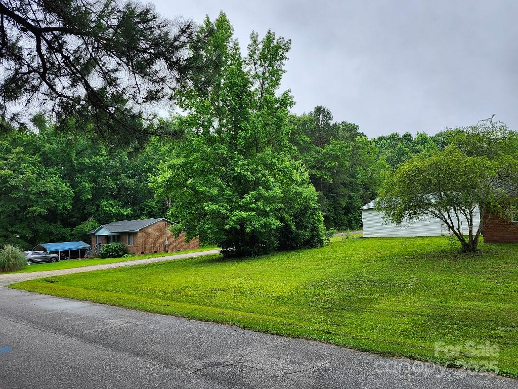 2448 Cambridge Drive