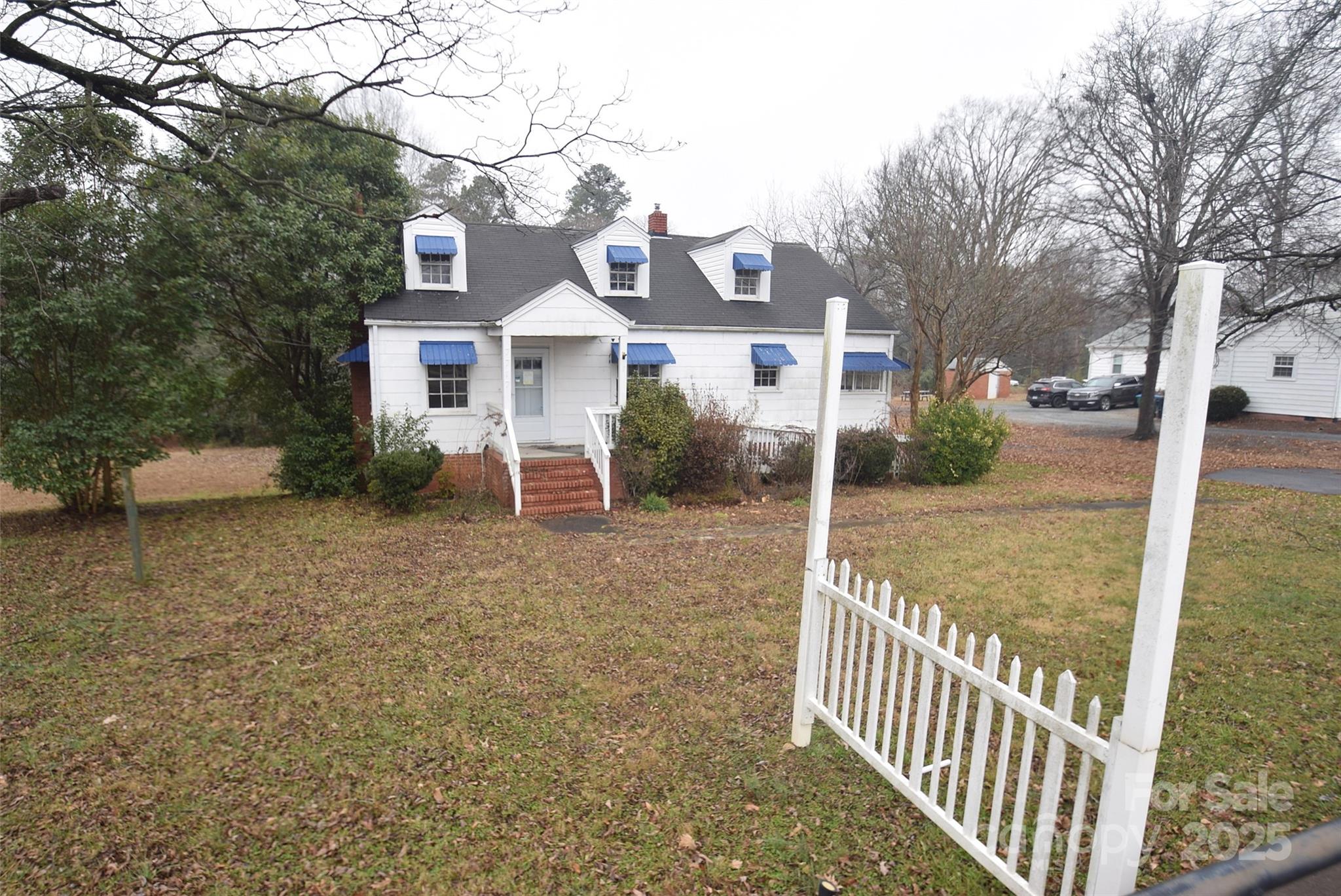 7701 Matthews-Mint Hill Road