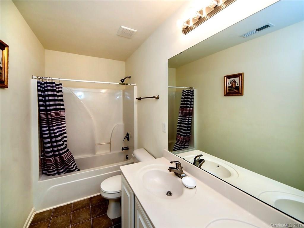 Jones Branch - Residential