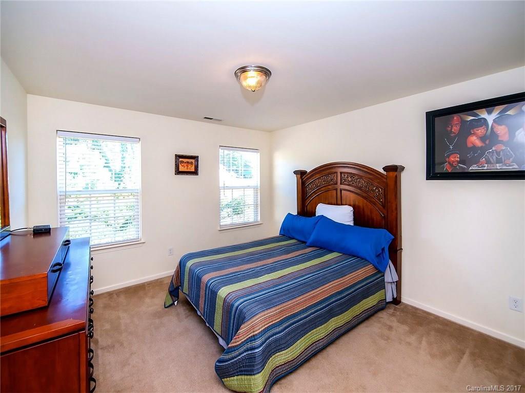 Jones Branch - Residential