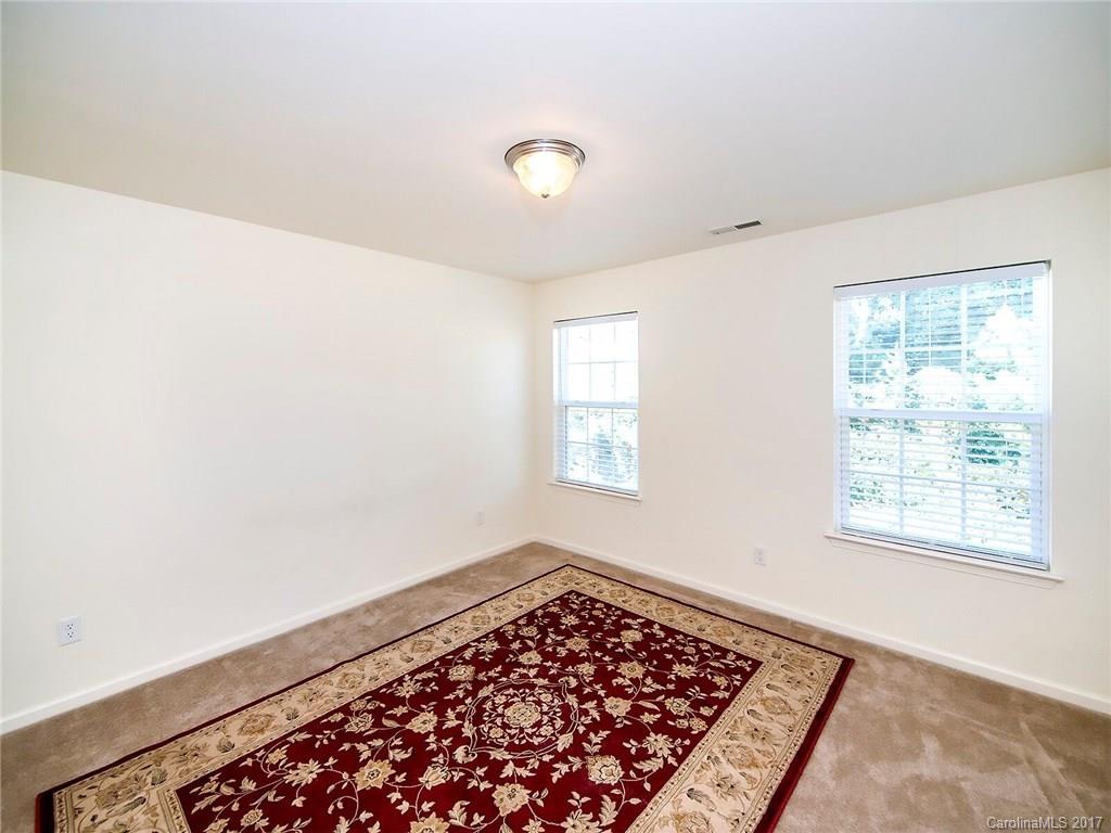 Jones Branch - Residential