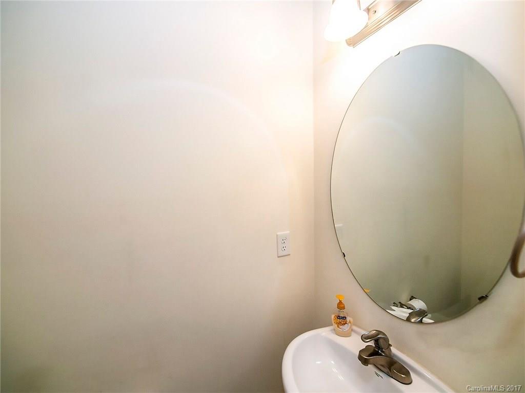 Jones Branch - Residential