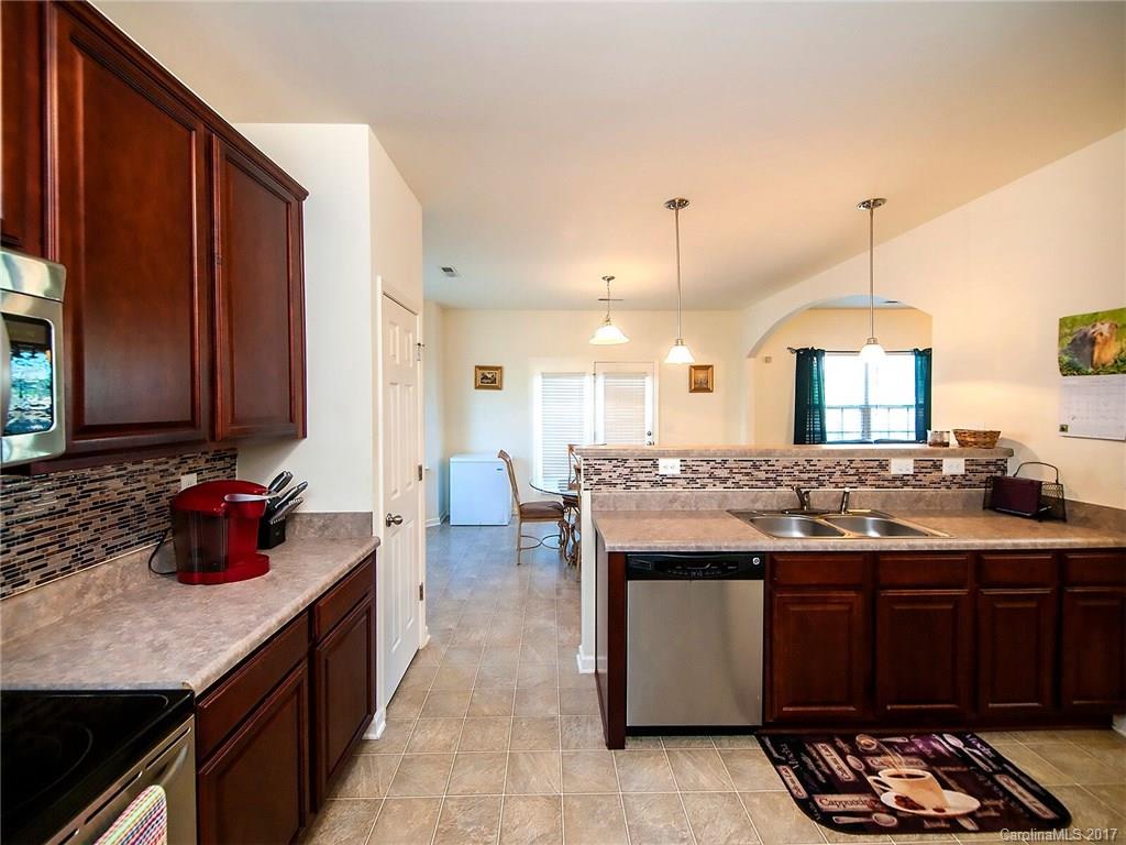 Jones Branch - Residential