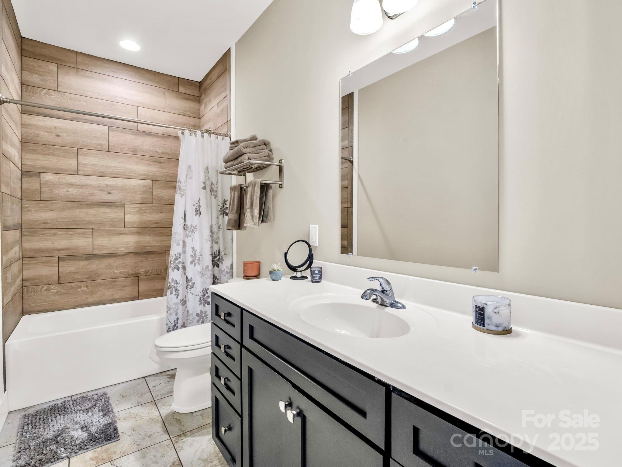 The Coves Mountain River Club - Residential