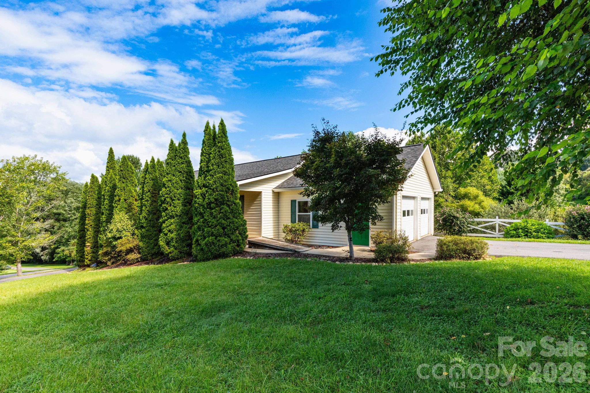 73 Ridge Brook Drive