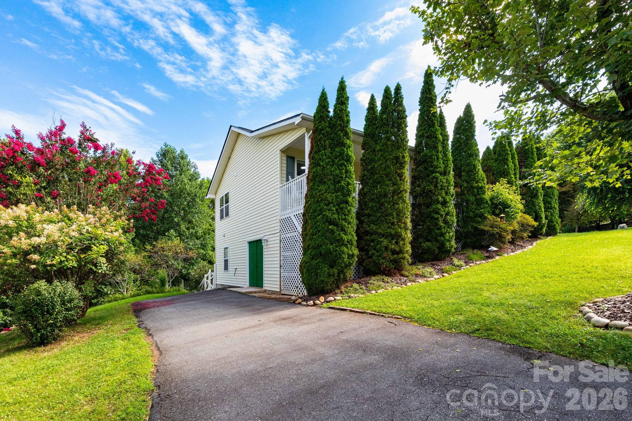 73 Ridge Brook Drive
