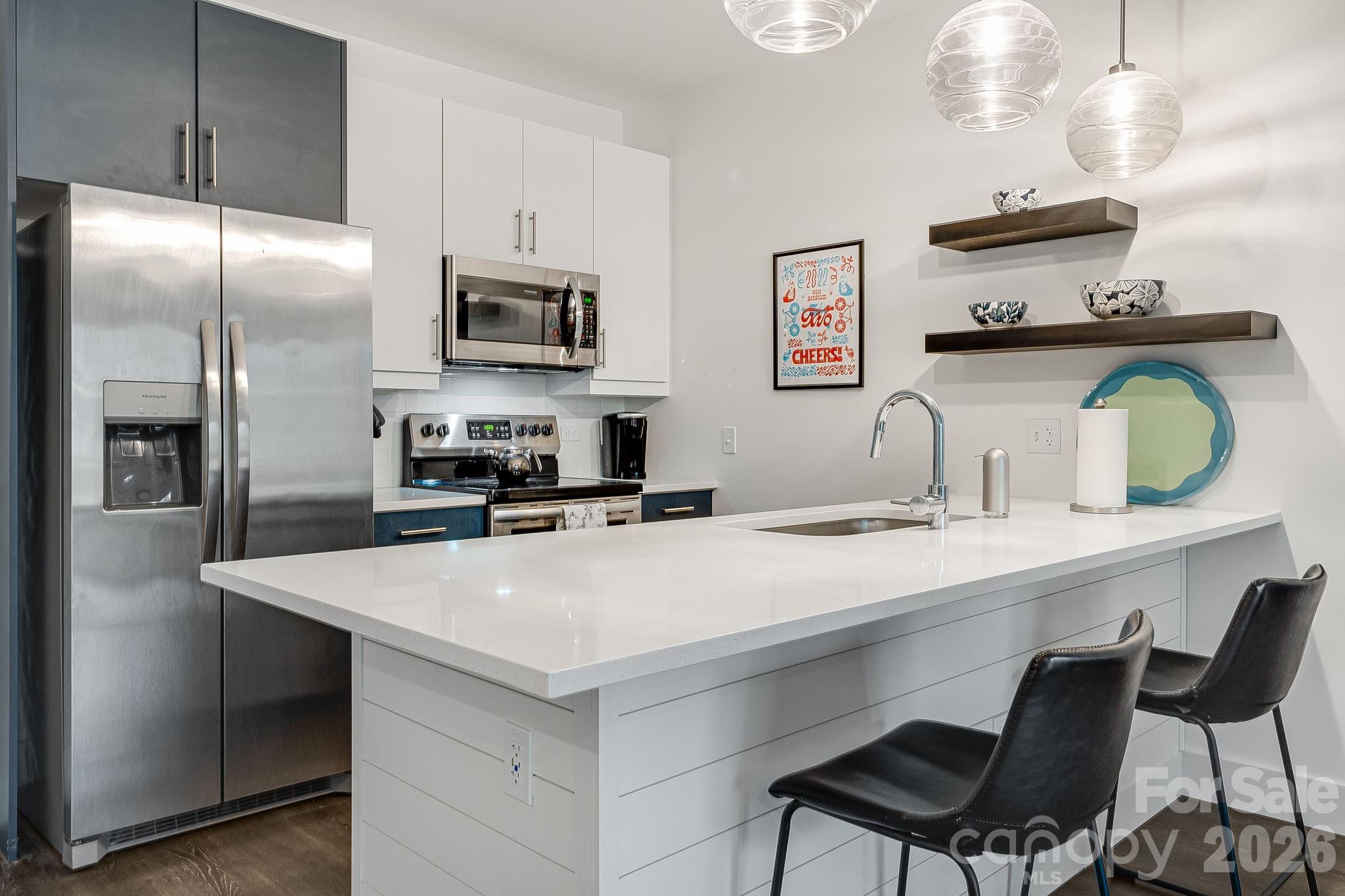 68 Craven Street 407