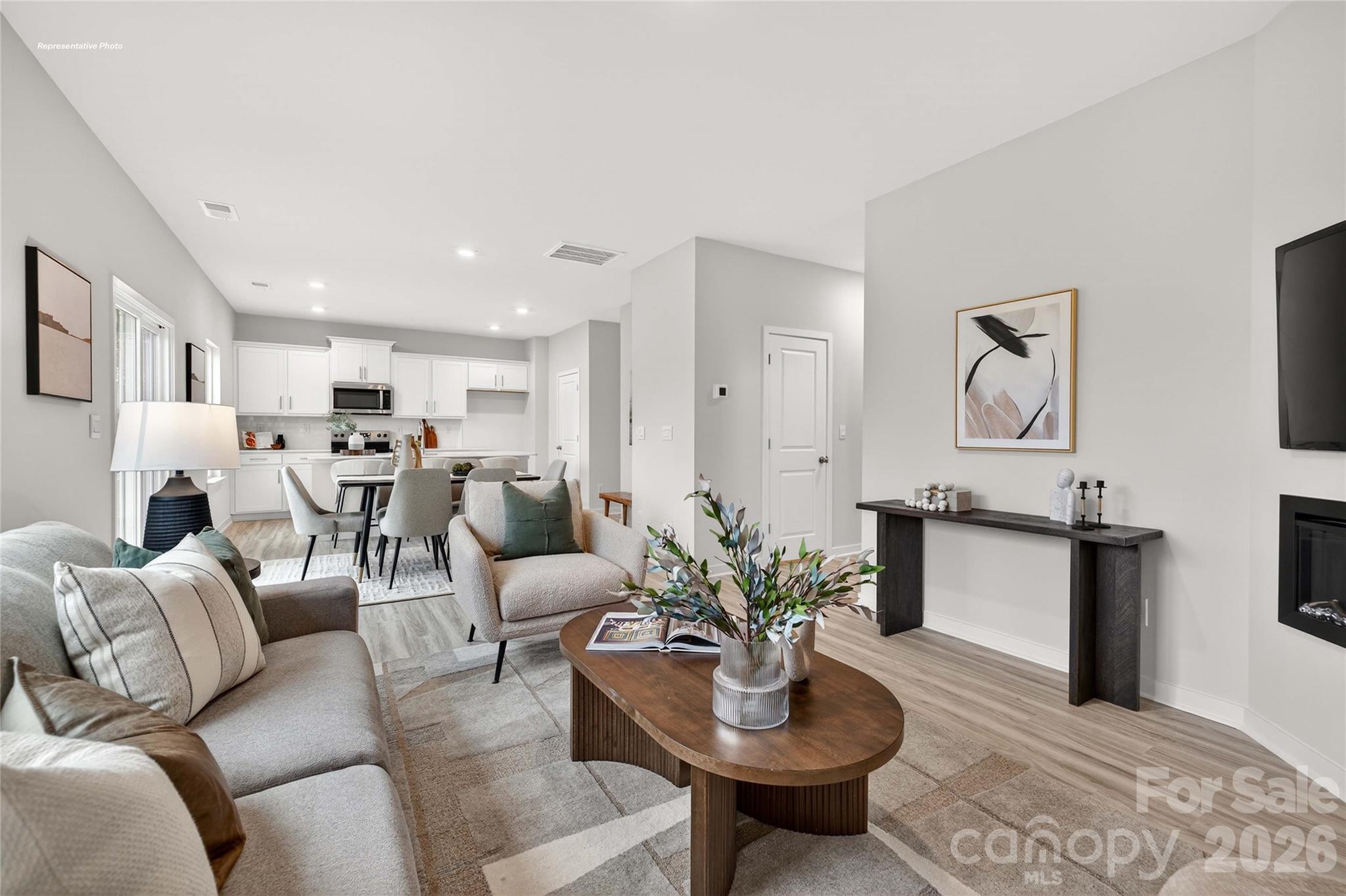 760 14th Avenue Court NE